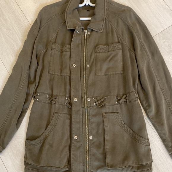 ARMY GREEN GUESS JACKET - Picture 4 of 4